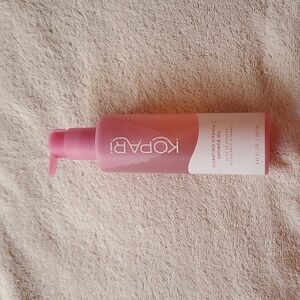 Kopari Hydrating Vitamin C Shower Oil